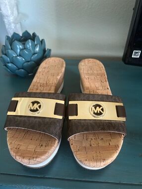 Michael Kors MK Logo Cork Slide Sandals - Brown/Gold